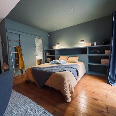 Chambre Dans Maison De Ville Avec Piscine Et Garage En Centre Ville Montpellier Bagian luar foto
